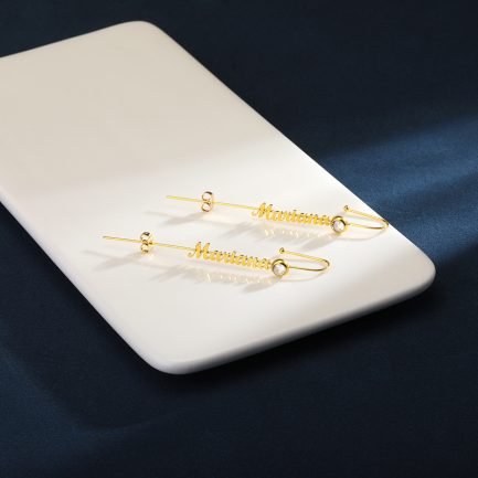 Signature Name Bar Earrings - Personalized Straight Stick Design with Birthday Stone Accent – Bild 8
