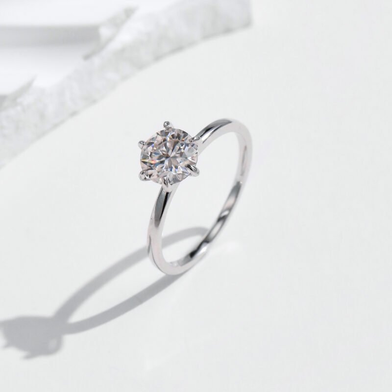 925 Sterling Silver Six-prong 1-carat Moissanite Solitaire Ring