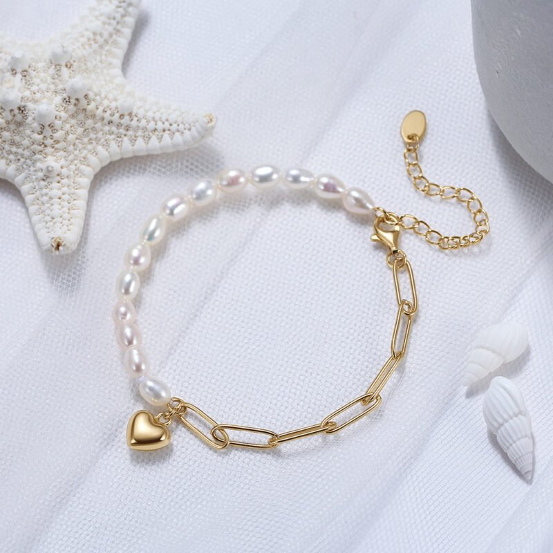 Paperclip Script 925 Sterling Silver Freshwater Pearl Bracelet w/ a Heart Pendant