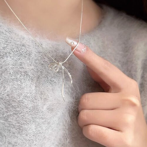 925 Sterling Silver Delicate Bow Pendant Necklace with Cubic Zirconia