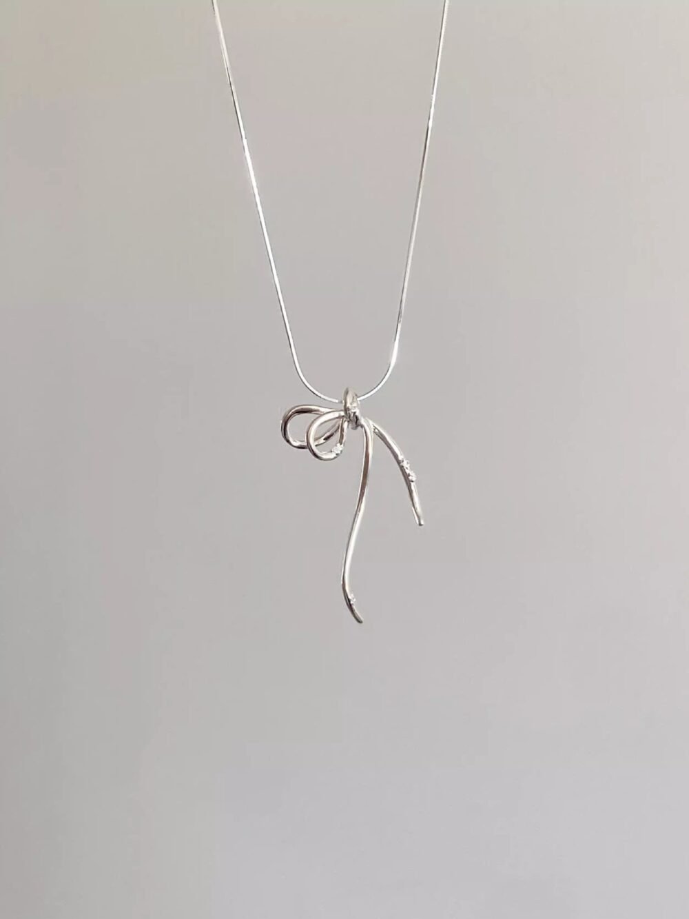 925 Sterling Silver Delicate Bow Pendant Necklace with Cubic Zirconia