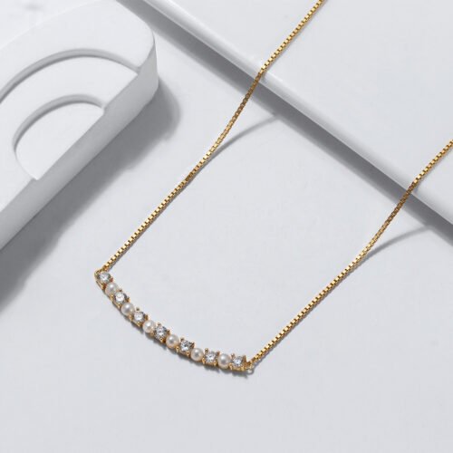 S925 Sterling Silver Smiling Necklace with Zirconia and Natural Pearl Clavicle Chain