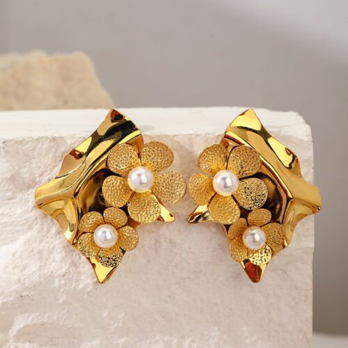 18K Gold Plated Stainless Steel Floral Pearl Stud Earrings