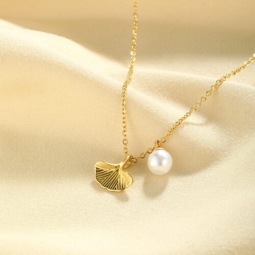 18K Gold-Plated Stainless Steel Seashell and Pearl Pendant Necklace