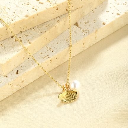 18K Gold-Plated Stainless Steel Seashell and Pearl Pendant Necklace