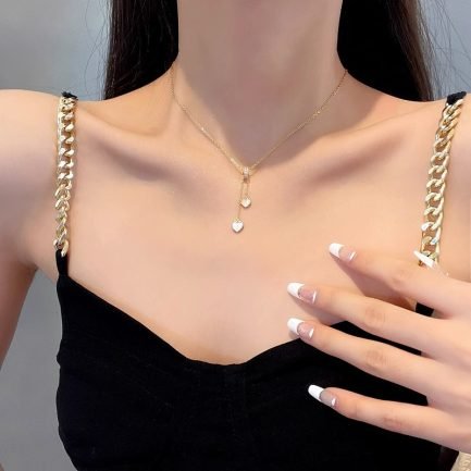 18K Gold-Plated Titanium Steel Tassel Heart Pendant Necklace with White Mother-of-Pearl