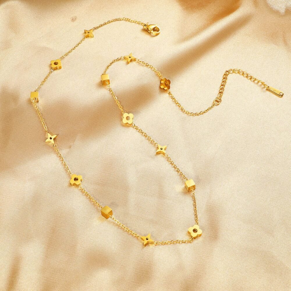 Geometric Clover Titanium Steel Necklace with 18K Gold Plating