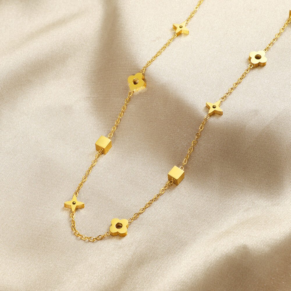 Geometric Clover Titanium Steel Necklace with 18K Gold Plating