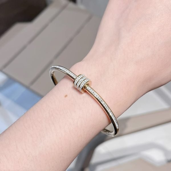 Titanium Steel 18K Gold-Plated Full Diamond Twisted Waist Bangle