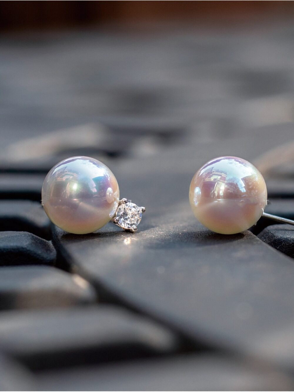 Aurora Pearl Studs - Image 2