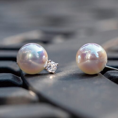 Aurora Pearl Studs