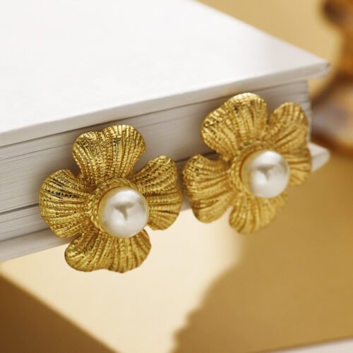 Baroque Bliss Pearl Earring Collection