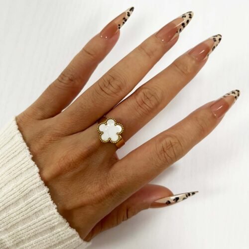 Blossom Aura Ring