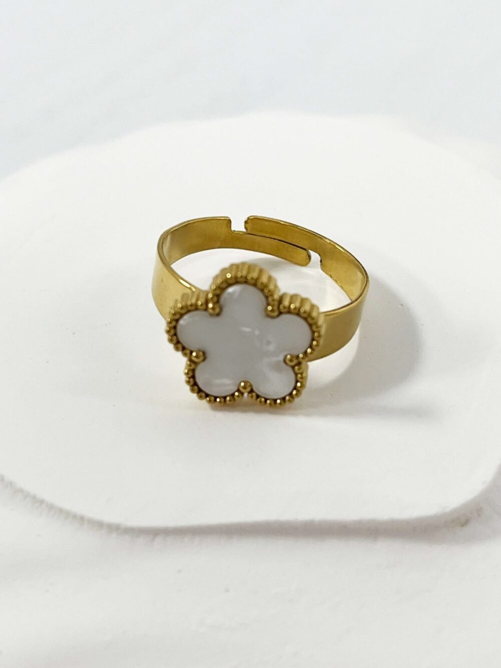Blossom Aura Ring - Image 3