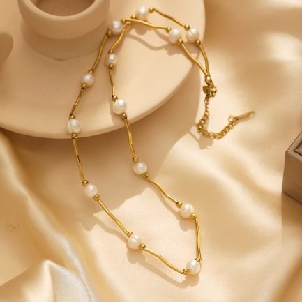 Elegant Pearl Bar Necklace - 18K Gold Plated Titanium Steel - Image 4