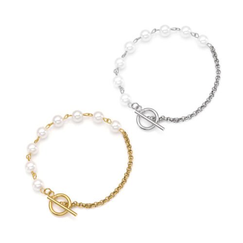 Elegant Pearl and Metal Toggle Clasp Bracelet