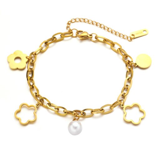 Floral Charm Pearl Bracelet