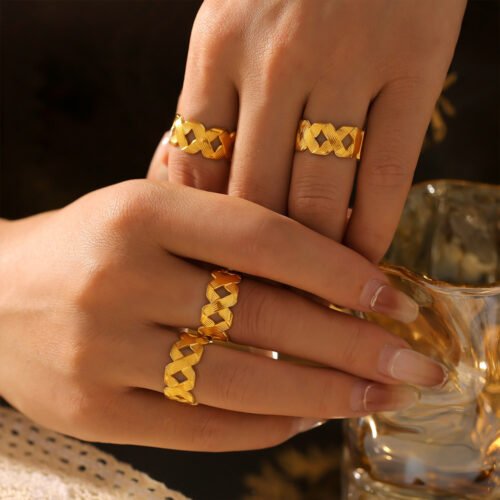 Gilded Ribbon Ring