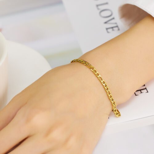 Golden Figaro Chain Bracelet