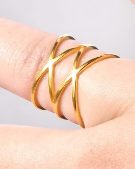 Intertwined Love Ring