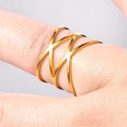 Intertwined Love Ring