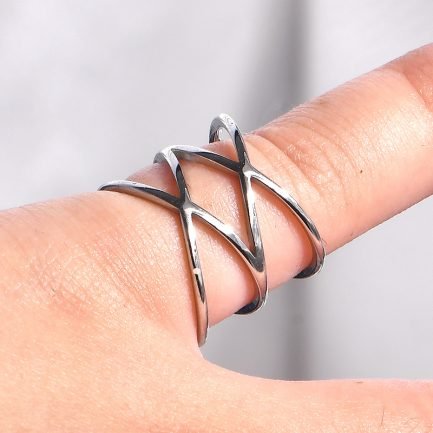 Intertwined Love Ring