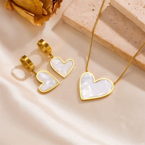 Pearlescent Heart Harmony Set