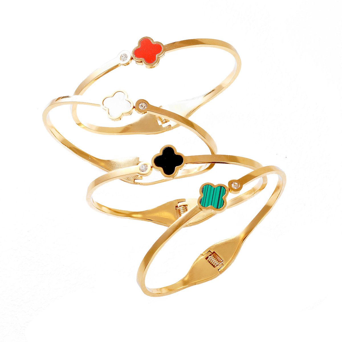 Versatile Clover Bangle
