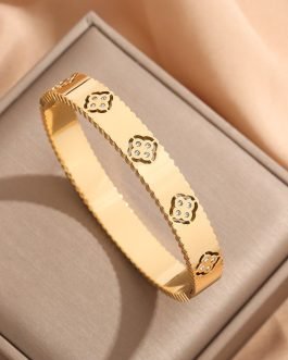 Clover Radiance Bangle