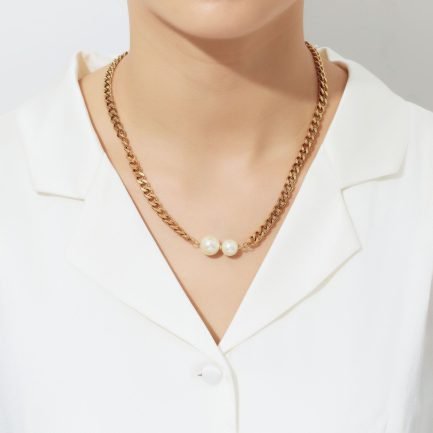 Duo Pearl Curb Chain Necklace - Image 2