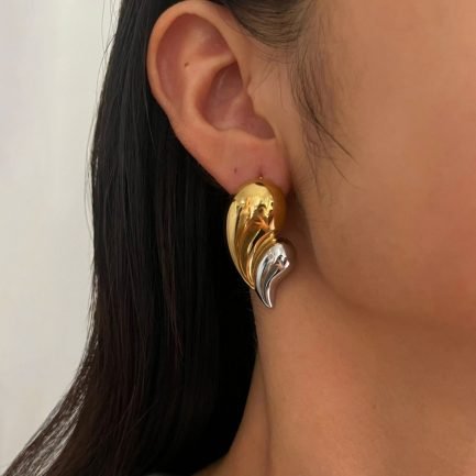 Elegant Wave Drop Earrings - Imagen 2