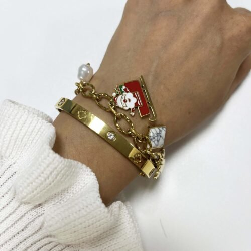 Festive Charm Bracelet Santa’s Sleigh Adventure