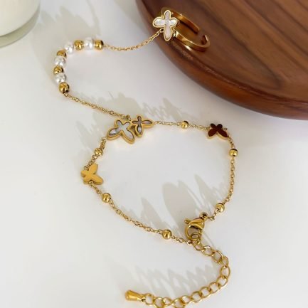 Flutter & Pearl Hand Chain - Image 3
