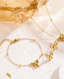 Golden Bow Charm Set