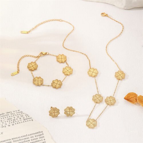Golden Clover Cascade Set