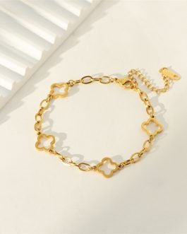 Golden Clover Chain Bracelet