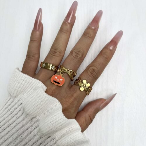 Jack-o’-Lantern Luxe Chain Ring