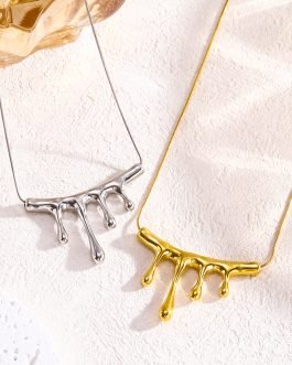 Liquid Allure Drip Necklace