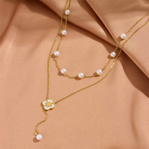 Pearlescent Clover Layered Y-Necklace