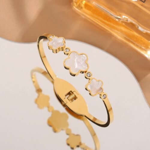 Pearlescent Floral Bangle