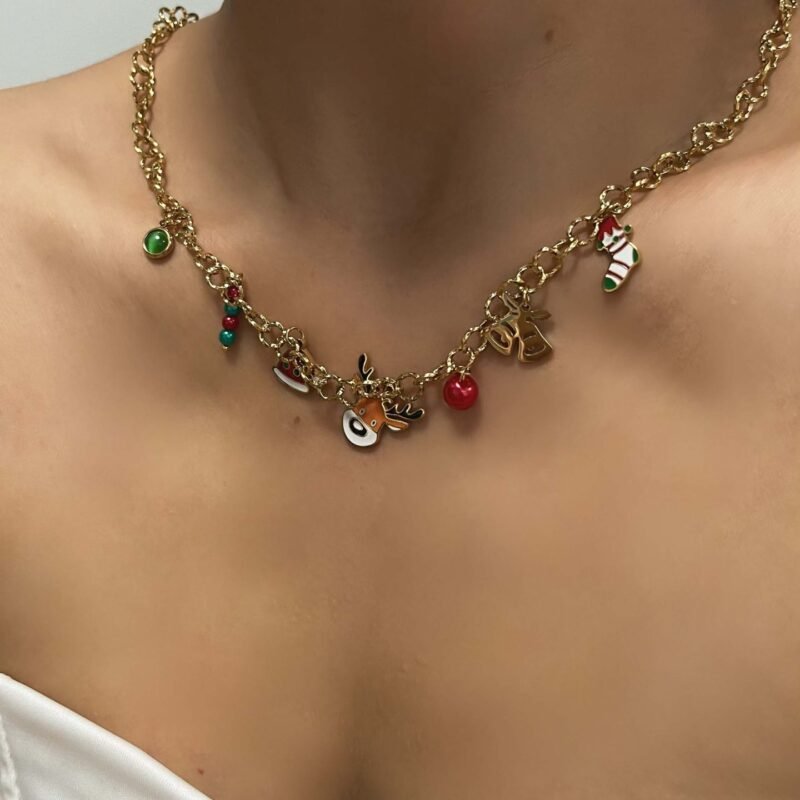 Reindeer’s Jingle Necklace