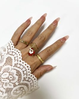 Santa’s Lace Band Ring