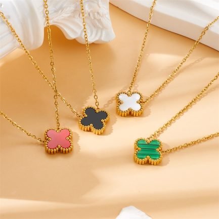 Beaded Clover Gemstone Necklace - Imagen 2