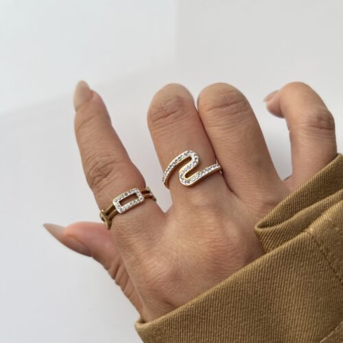 Crystal Chain Link Ring