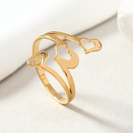 Floating Hearts Crown Ring - 画像 (5)