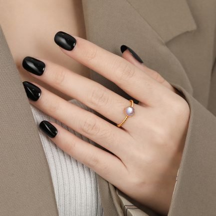 Luna Twist Ring - Image 2