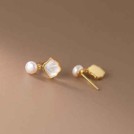 Pearl & Shell Cascade Drop Earrings - Image 4