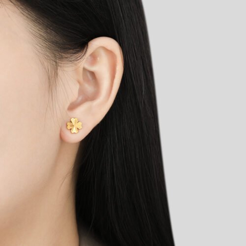 Sunburst Clover Studs