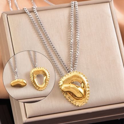 Golden Embrace Necklace — изображение 2