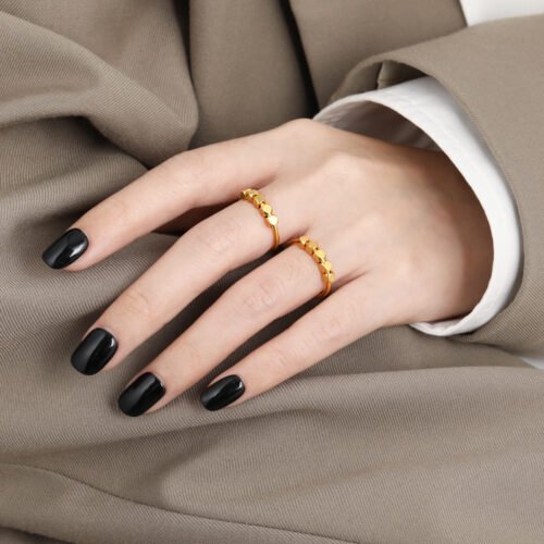 HexaLuxe Ring